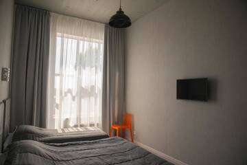 Фото номера Стандартный трехместный номер Отель Hotel Nika 2 г. Черноморск 8