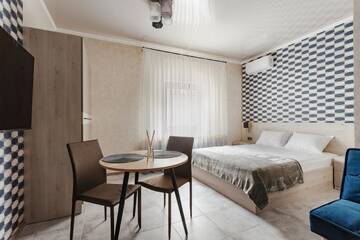 Фото номера Апартаменты-студио Апарт-отели YUDGI - Home Hotel г. Черноморск 6